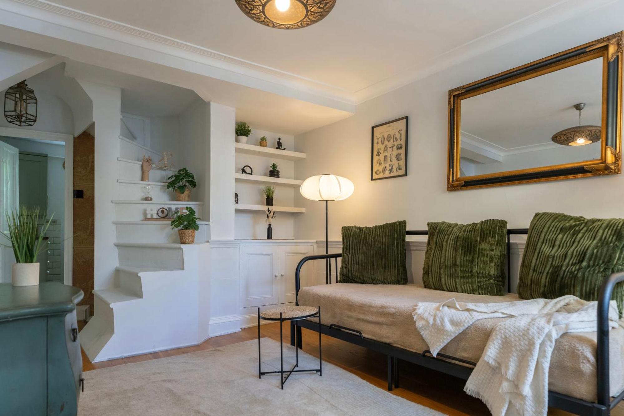Gorgeous 2Bed House In New Road Lejlighed London Eksteriør billede